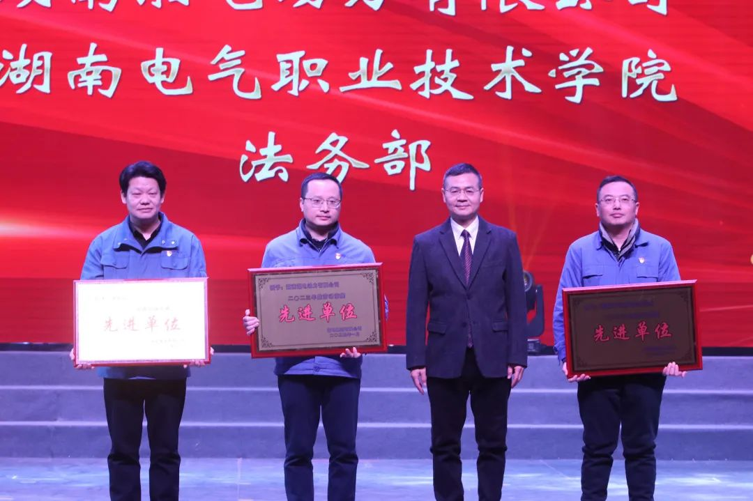 图片30.png 图片30.png